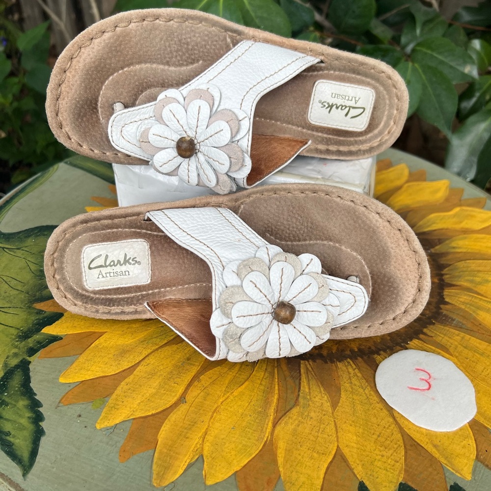 Clark’s artisans wedges Women’s sandals